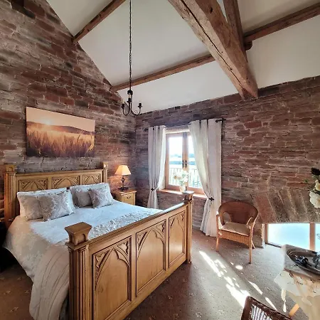 Penzion The Ginney Country