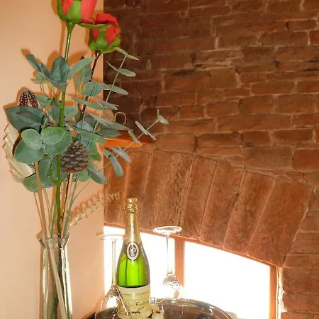 The Ginney Country 4*